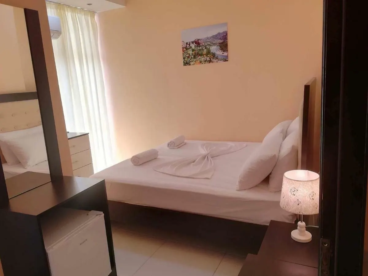 Hotel Vjosa Permet 0*,